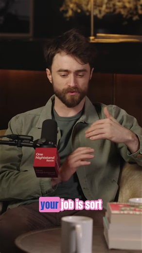 Actor Explains The Absurdity of Explaining Their Job To A Kid #bustlepodcast #podcast #interview #couple #dating