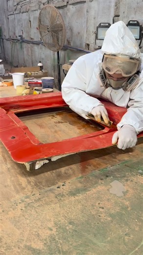 NuWave Composites on Instagram: "Block sanding an older production mold as part of the refurbishment process by knocking down highs, leveling repairs, and restoring a uniform surface before the next finishing steps. #MarineManufacturing #BoatBuilding #MoldRefurbishment #CompositeTooling #FiberglassMolds ShopProcess BehindTheBuild"