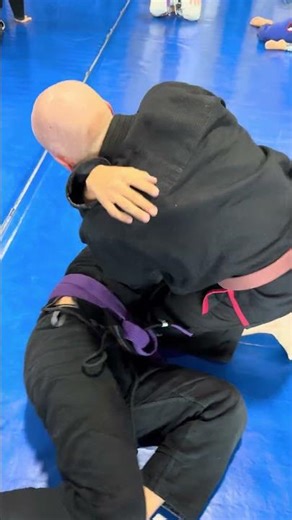 Butterfly Sweep to Spinning ArmBar Bar #csw #bjj