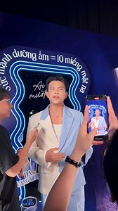 Đỗ Long đã có mặt tại thảm đỏ Fashion Runway Show Tan. Đón xem những màn trình diễn mãn nhãn tại livestream trên kênh Tiktok của Đỗ Long vào lúc 18h20 nhé! #VaselineVN #dolong #TAN | Đỗ Long