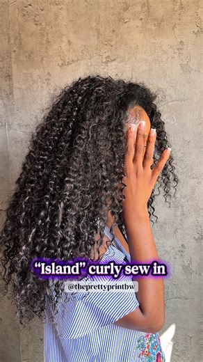 Book our natural island curly sew in 🌸 WhatsApp 76467047 🇧🇼 📍Tsholofelo east bhc flats #fyp #curlysewingaborone #flipover #tiktokbotswana🇧🇼tiktoksouthafrica🇿🇦 #gaboronehairstylist