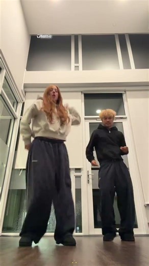 Dance Challenge: Hot Hottie's Coffee-Loving Moves