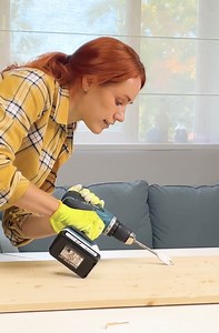 Make your balcony cozy with this quick wooden table hack | 5-Minute MAGIC