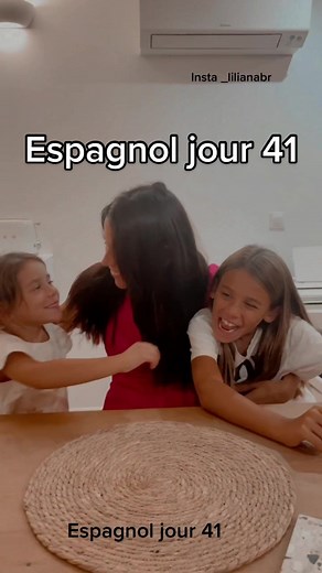 Apprendre l'espagnol en s'amusant avec les enfants