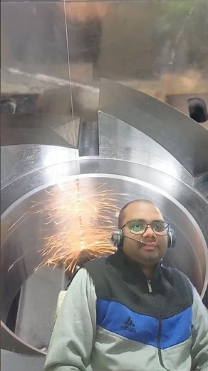 Unbelievable Precision! 🔥 Keyway Cutting Using EDM Wire Machine #Shorts