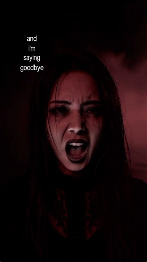 Chasing The Sun | Gothic Theme