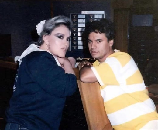 una excelente mancuerna ❤️ @Juan Gabriel Oficial #luchavilla #juangabriel #resulta #nodiscutamos #musica