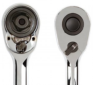 15K views · 66 reactions | Tekton 1/4, 3/8, and 1/2 inch drive ratchets have a 90-tooth gear with a 4º swing arc. The single half-moon pawl maintains 9 teeth engaged with the gear at all times, ensuring that it won't slip or skip under stress. | TEKTON | Facebook