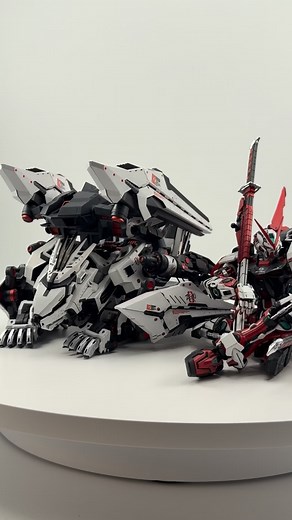 MG Astray Red Frame Flight Unit HMM Liger Zero Sturm Unit #gundamastray #gundamastrayredframe #ligerzero #berserkfury #berserkfuhrer #sturmtyrann #zoids #zoidsofinstagram #gundam #gunpla #plamodel #plamo #mecha #toys #sturmtyrann #ゾイド #ガンプラ #kotobukiya | Anaheim Mech Labs
