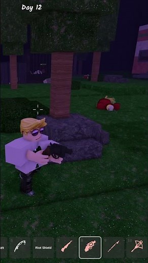 😱 HUNTED WHILE HUNTING! HELP!😱 #roblox #99nightintheforest