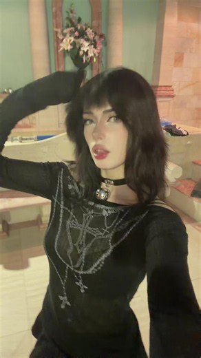You Look Lonely: alt girl vampire aesthetic & tattoo ideas