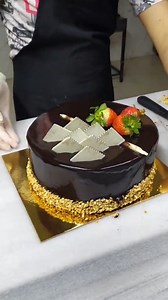 Fabulous! 👌👌 | Artist Cake Ideas