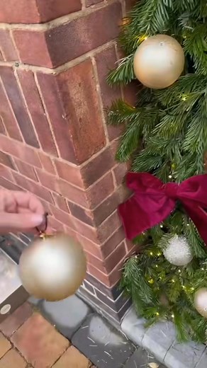 It started with a couple of Christmas trees from Home Bargains I built my own simple wooden frame to suit my porch, used chicken wire, cable ties, trees, lights and decorations 🎄I hope this video helps people to build one this year, I’m now counting down until December for my next build 😁🥰 Links in bio 😊 #diychristmas #christmasporch #decorateyourporch #christmas #christmasdecor #itsbeginningtolookalotlikechristmas🎄🎁 #virelpost #viralvideos #viralchristmas #christmasdecorations #homead #ho
