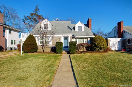 244 Hamilton Ave, West Hempstead, NY 11552 - MLS 951726 - Coldwell Banker