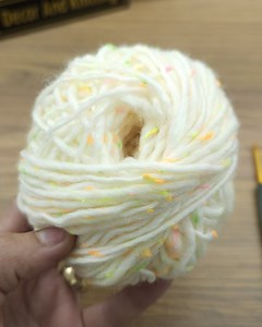 25K views · 337 reactions | So Easy & So PRETTY Crochet Pattern for Beginners! PERFECT Crochet Stitch for vest and Scarf⚡️ | Decor And Knitting | Facebook