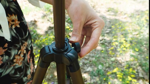 MEEDEN Plein Air Easel for Painting: Adjustable Travel Watercolor Easel Stand for Adults- Collapsible Portable Tripod for Artists