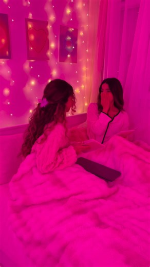 Nap After School 😴🩵 That post-school nap just hits different. You tell yourself it’s just 20 minutes… then suddenly it’s dark outside 😭💤 My cozy bed soft lighting instant sleep mode activated. ✨ The best feeling after a long day of classes and homework. 🕯️ Wrapped in blankets, music playing softly in the background. ☁️ Because nothing beats that “finally home” nap energy. Everything in my cozy setup from my bedding to my lights and decor is linked in my bio! Comment “nap” and I’ll DM you al