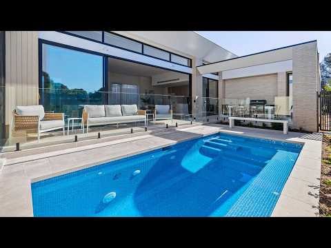 Luxury Home in Blairgowrie | Architect Designed Coastal Living
