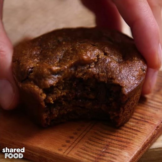 Flourless Pumpkin Pie Muffins