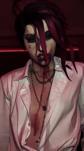 Mastering Vampire Fangs for Cosplay