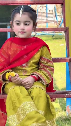 kah kr saheli ko eid mubarak #trendingshorts #eidmubarak #viralreels #viralvideos #islamicshorts