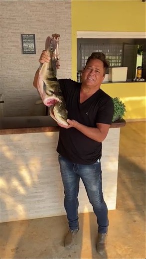 Almoço do leonardo TA GARANTIDO! 😂 #leonardo #sertanejo #humor