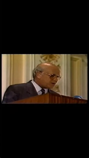 LordyElasdee🧿 on Instagram: "Frederik Willem de Klerk OMG DMS; 18 March 1936 – 11 November 2021) was a South African politician who served as final state president of South Africa from 1989 to 1994 and as deputy president alongside Thabo Mbeki under President Nelson Mandela from 1994 to 1996. As South Africa's last head of state from the era of white-minority rule, he and his government dismantled the apartheid system and introduced universal suffrage. Ideologically a social conservative and an