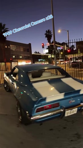 1969 Chevrolet Camaro Z/28 💙🤍 A true American muscle car icon. This 1969 Camaro Z/28 is finished in a striking blue exterior with classic white racing stripes, perfectly complemented by a clean white interior. Timeless design, aggressive stance, and legendary Z/28 performance make this a must-have for any serious collector or enthusiast. This car delivers presence, power, and unmistakable vintage attitude—exactly what a real muscle car should be. 🚚 Nationwide Shipping Available 📩 DM Monza Ca
