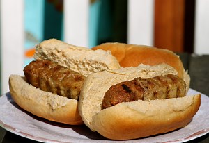 Homemade Skinless Bratwurst, Oldfatguy.ca - Happy Belly Foodie