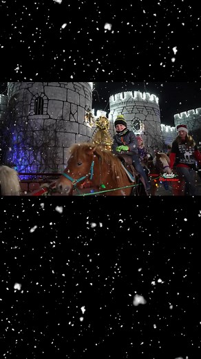 Step into a sparkling Christmas wonderland at the Castle of Muskogee! ✨🎄 Twinkling lights, festive decorations, magical train rides, sweet treats, and Santa await! 🐪🎅🚂 🗓️ Thanksgiving – New Year’s Eve | 5:30 PM –10 PM 🎟️ FREE admission (donations appreciated) Bring your family & make unforgettable holiday memories! 📍3400 Fern Mountain Rd, Muskogee, OK 74401 | Castle of Muskogee