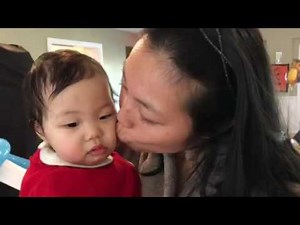 Baby kisses for mommy 12-4-2016