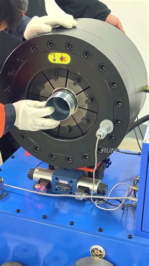 R150ELA Hose Crimping Machine Usage Display of La#shorts #tools #machine#hose #howto