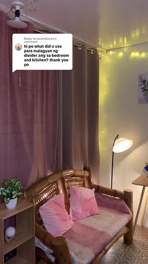 Paggamit ng Command Hooks para sa Curtain Dividers