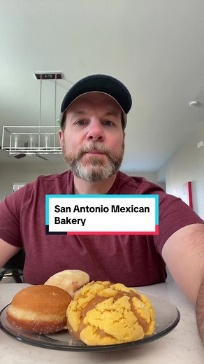 Loved seeing all of the delicious Mexican pastries at San Antonio Mexican Bakery! #mexicanbakery #panderia #mexicanpastries #concha #mexicanfood #bakery #pastries