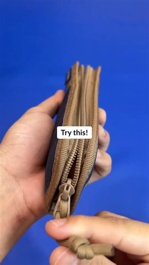 Tired of pens clanking, scratching, and driving you nuts? ✏️ Meet the simple fix you didn’t know you needed. Keep your tools safe, organized, and ready to roll. Perfect for daily carry, sketching gear, or journaling setups. Because smart design shouldn’t be complicated 😉 | LOCHBY