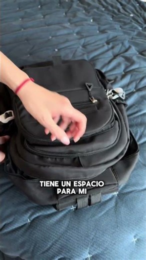 Mochila Urbana Escolar 20L Waggs | Reforzada, Portanotebook y fabricada en Poliéster