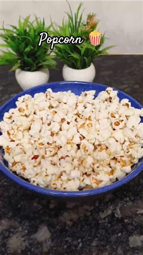 Spicy Black Pepper Popcorn 😍🍿 | Movie Night Snack #popcorn #shorts #shortfeed