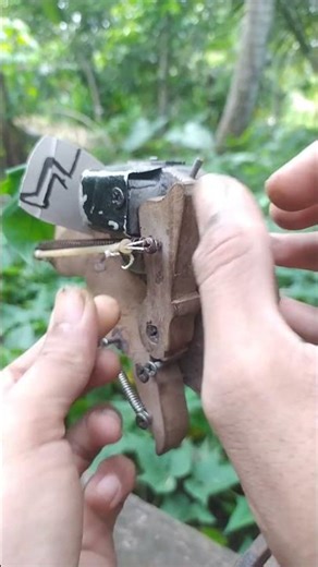 Slingshot with Foot Drawing