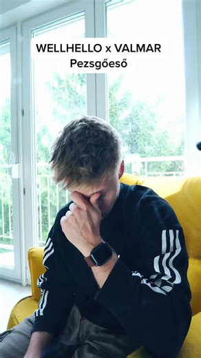 WELLHELLO x VALMAR Pezsgőeső Versfeldolgozás