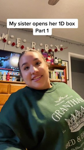 We were big #onedirection fans but she was a bigger one. #louistomlinson #1D #fyp #foryoupage @Katelynn Garcia @Niall Horan