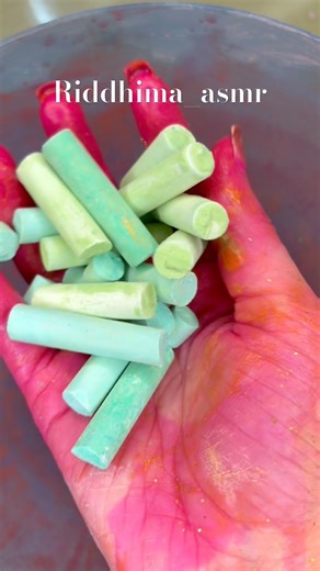 Green Chalk Dyed Red l Riddhima_asmr