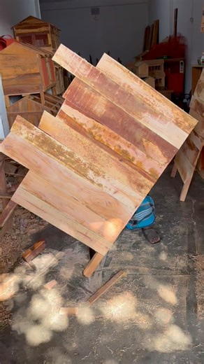 6.4K views · 43 reactions | Making a two-story chicken house fence #chickencoop #woodworking #pet | Fancy Woodworking | Facebook