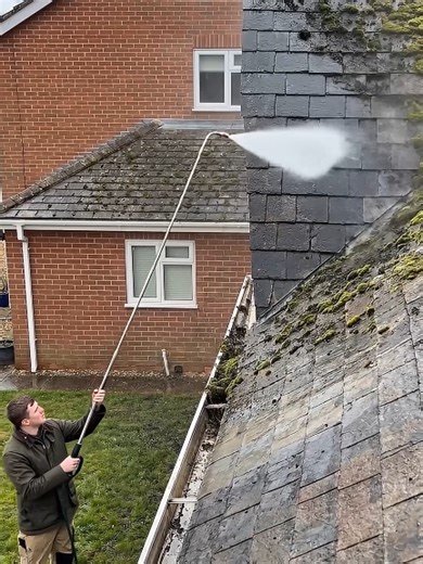 Gutter, fascia and roof tile cleaning kit designed to work with Karcher pressure washers. Includes a full jet wash lance adapter made for high-reach outdoor cleaning without needing ladders. Perfect for removing moss, dirt and accumulated debris from gutters, soffits, fascias and roof tiles. Built with a durable design, strong pressure performance and a simple connection for everyday exterior cleaning. #pressurewasher #karchercompatible #guttercleaning #dealdrop #tiktokmademebuyit Effective Gutt