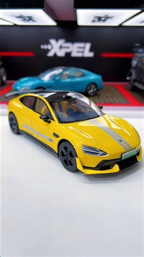 This 1/24 scale SU-7 die-cast car is so exquisite it'll make you scream! It's both a display piece.