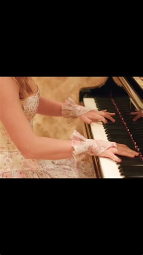 ‏#pianoplayer #teenmusician #youtubesinger #teenage #newtiktoker