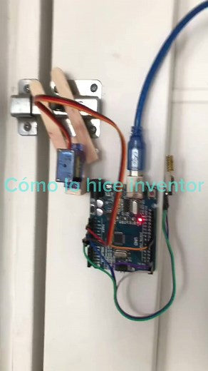 2K views · 72 reactions | Sus meta para poner tu puerta automática #comolohiceinventor #automaticwatch #automatico #sistema #puertas #electroluc #reelsviralシfb #viralpage | Como Lo Hice Inventor | Facebook