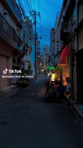 ブルーアワーの東京の魅力