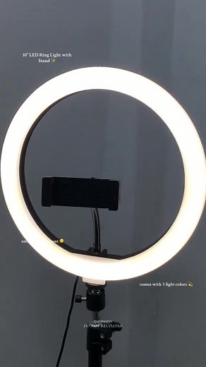 ZBRITJE FINALE - Ring Light 26cm Tripod falas 📸 1 set per vetëm 11.99€ 2 sete per vetëm 19.99€ TRANSPORTI FALAS Llambë profesionale 10 inch ose 26 cm për foto dhe video me 3 nuanca led tripod falas. Për të bërë foto ose video profesionale, plot dritë apo thjesht për të bërë selfie 🤳⁣ kjo dritë e rrumbullakët është ajo që të duhet! Shenim: Produktet vijnë 100 % si në foto. Nëse ju vjen ndryshe mos e pranoni porosinë. Porosit në mesazhe. Sasia eshte e limituar. Paguaj pasi te p