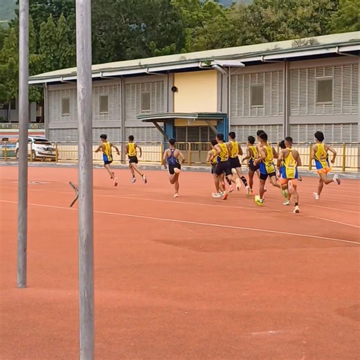 62K views · 1.9K reactions | The Spectrum Training pool at the gunstart. And they are off to a good start. #spectrumrunnersphilippines | SpectrumRunners | Facebook