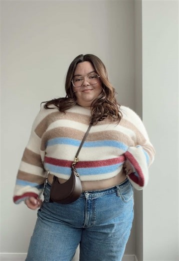 plus size casual outfit of the day ft two sweaters I can’t stop thinking about. 🥹 will prob re-rent them from nuuly soon. • I put everything I’m wearing and my sizes on my @LTK (linked in my bio) @nuuly @Anthropologie @abercrombie #plussizeoutfit #petiteplus #plussizeootd